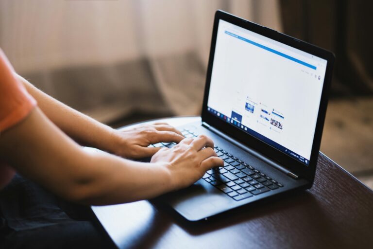 Finding Ideal Buyers Using AI Marketing Strategies for Manufacturers